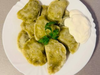 Dumplings with spinach